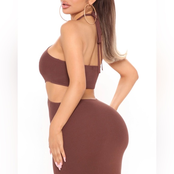Fashionnova Maxi Dress - Picture 4 of 4
